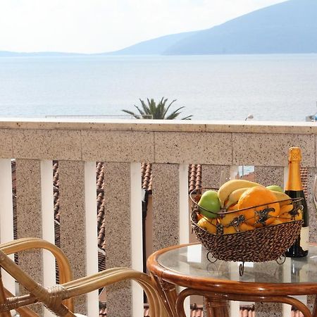 Tazex Apartments Herceg Novi Exteriör bild