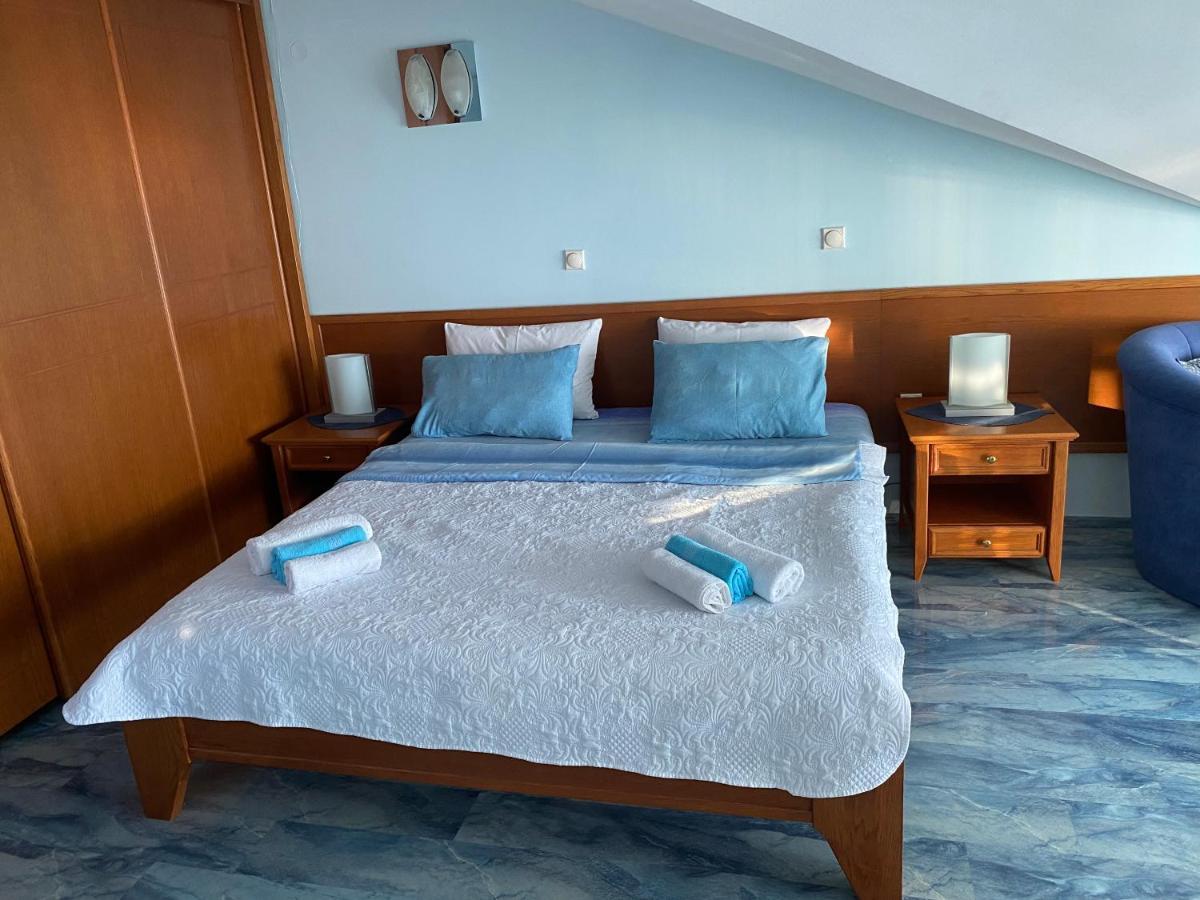 Tazex Apartments Herceg Novi Exteriör bild