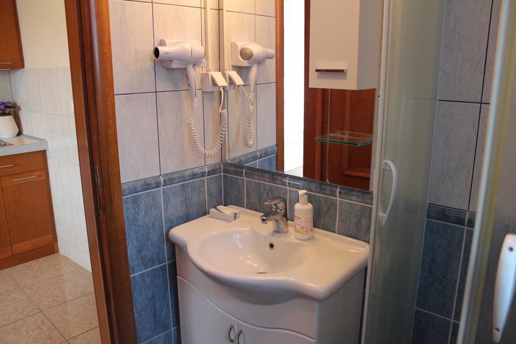 Tazex Apartments Herceg Novi Rum bild