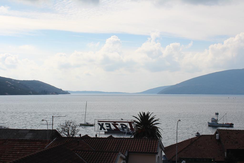 Tazex Apartments Herceg Novi Exteriör bild